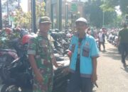 Ciptakan Nuansa Harmonis, Babinsa Kratonan Komsos Sasar Tukang Parkir