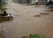 Banjir Di Ruas Jalan Simpang Gunung Batu Dusun Tegal Sari Pekon Kuta Dalom Gisting Tanggamus