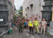 Babinsa dan Bhabinkamtibmas Amankan Jalan Sehat TPA