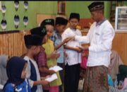 RT 12 Kedensari Gelar Buka Bersama, Memberi Santunan Anak Yatim Piatu.