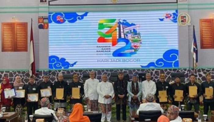 Tepat di Hari Jadi Bogor ke-542, BPN Kota Bogor Terima Piagam Penghargaan Pengelola Barang Milik Daerah