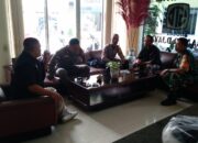 Sinergitas TNI – Polri Wilayah Hukum Polsek Csr (Cisarua) Giat Sambang Dan Dialogis Kamtibmas Kepada Warga Binaan
