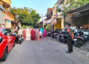 *Ratusan Umat Islam Rayakan Idul Adha 1445 H, Babinsa Sriwedari Laksanakan Pengamanan*