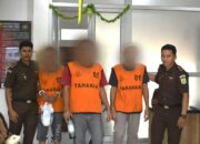 KEJARI BIREUEN TERIMA TERSANGKA DAN BARANG BUKTI PERKARA TAMBANG ILEGAL
