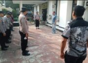 Sesuai Arahan, Kapolsek Parung Lakukan Pengecekan Hp Setiap Personil, Saat Giat Apel Pagi