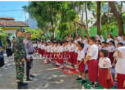 Datangi SDN Bunderan Solo, Babinsa Tipes Ajak Siswa Tingkatkan Semangat Belajar Raih Cita-cita