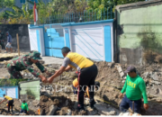 Koramil 04/Jebres Bersama Masyarakat Gotong-royong Dalam Karya Bakti Daerah Tahap VI Di Wilayah Kelurahan Jagalan