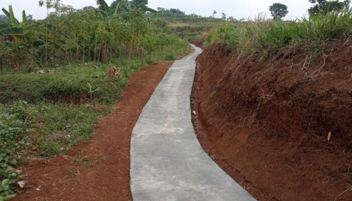 Pemdes Tajurhalang Realisasikan Pembangunan Jalan Desa Hingga Ke Pelosok Kampung