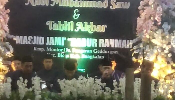 Keluarga Besar Pengurus Masjid Jami’ Darur Rahmah Gelar Maulid Nabi Muhammad SWA dan Tahlil Akbar