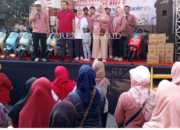 Doorprice 8 Unit Datrik, Warnai Jalan Sehat Desa Kedungcangkring