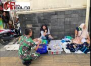 Sembari Berpatroli, Babinsa Sudiroprajan Berikan Motivasi Kepada Pedagang di Pasar Gede Solo