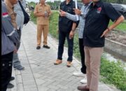 Sekretaris Komisi II DPRD Kabupaten Pasuruan melakukan sidak ke proyek usaha tani di Desa Kenep Kecamatan Beji
