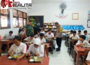 Sukseskan Program Makan Bergizi Gratis Dari Pemerintah, Babinsa Kerten Bantu Pendistribusian di Sekolah