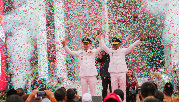 Cetak Sejarah Baru, Dedie Rachim dan Jenal Mutaqin Resmi Bertugas 