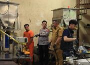 Kapolres Bogor dan Bupati Bogor Sidak Pabrik Minyak Goreng Ilegal di Desa Cijujung Kecamatan Sukaraja