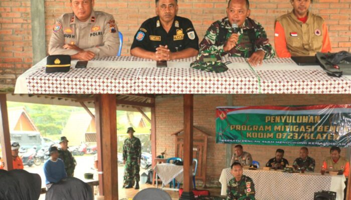 Kodim 0723/Klaten Gelar Pelatihan Kesiapsiagaan Mitigasi Bencana Di Lereng Merapi Desa Balerante, Kemalang