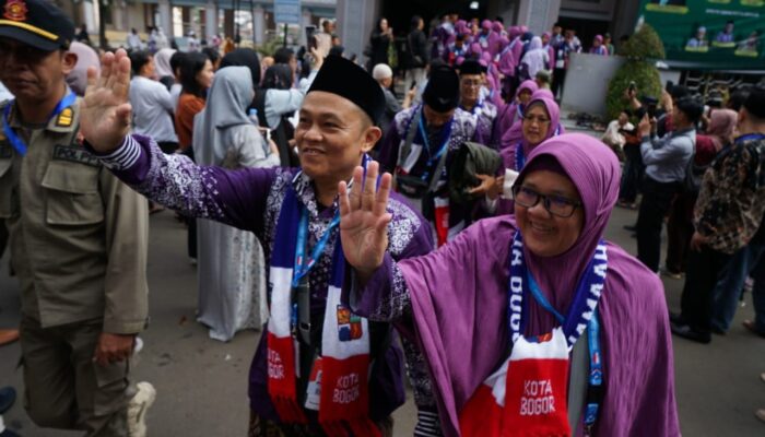 Calon Jemaah Haji Asal Kota Bogor Sukacita Menuju Tanah Suci