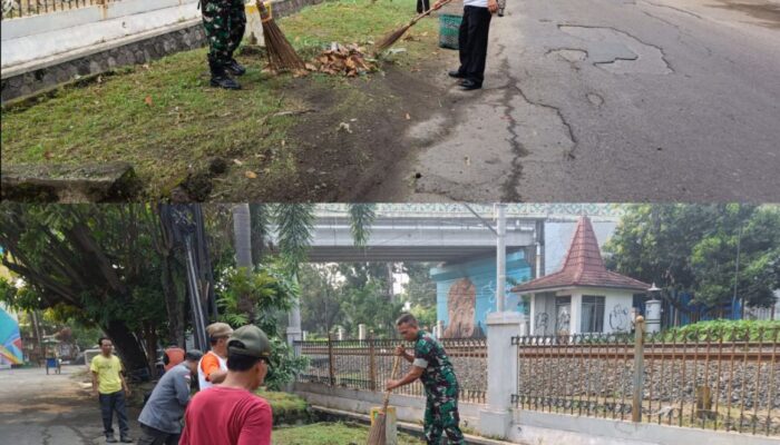 Bersenjatakan Sapu Lidi, Babinsa Manahan Bersama Linmas Dan Tim Saberling Bersihkan Lingkungan