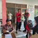 Babinsa Koramil 22/Wonosari Monitoring Dan Dampingi Penyaluran Bantuan Pangan Beras Di Wilayah Kecamatan Wonosari Klaten