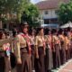 Tingkatkan Disiplin Dan Karakter Sejak Dini,Babinsa Nusukan Latihkan PBB Kepada Siswa-siswi SMP N 7 Surakarta