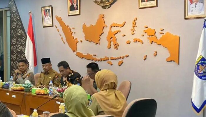Lakukan Kunjungan ke Balaikota Depok, Dirjen Polpum Kemendagri, Minta Siskamling Diaktifkan Kembali 
