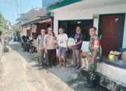 Peduli Sesama,Babinsa Jagalan Berikan Bantuan Sembako Kepada Warga Tidak Mampu