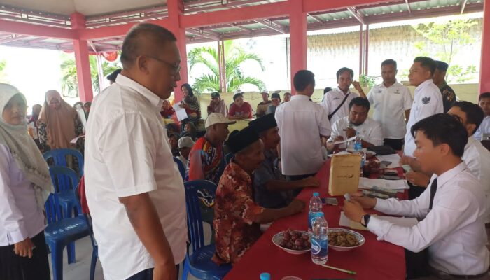 DINSOS Pamekasan Salurkan BLT DBCHT Buruh Tani Tembakau Tahun 2025