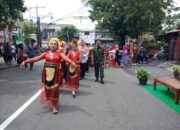 Asah Kreatifitas Pokja PKK, Babinsa Kepatihan Wetan Hadir Dalam Festival Jenang