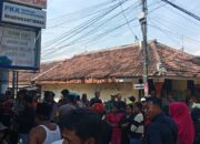 Puluhan Perangkat Desa Kalirejo Demo,Apa saja tuntutannya