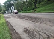 Jalan Raya Sentul City Rusak Parah, Ancam Keselamatan Pengguna Jalan: Siapa yang Bertanggung Jawab?