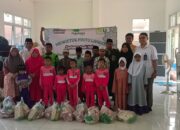 Pegadaian Cabang Blega Santuni Anak Yatim di Yayasan TK Al-Barokah Bangkalan