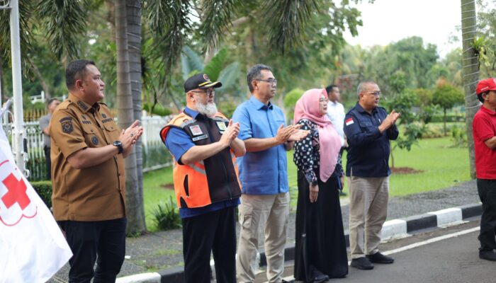 Bupati Bogor Lepas Bantuan Kemanusiaan untuk Korban Longsor di Kabupaten Bandung Barat