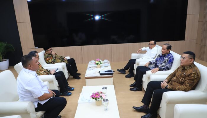 Bupati Bogor Hadiri Rapat Tingkat Menteri Bahas Pemulihan Lahan dan Antisipasi Banjir di Hulu Ciliwung