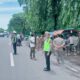 Operasi Gabungan Pol PP ,Satlantas Polres ,Dishub Tertibkan PKL dan Parkir Liar di Bawah Tol Circle Gempol