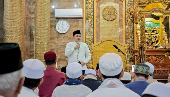 Mas Rusdi Melaksanakan Sholat  Ied (Hari Raya Idul Fitri) 1447 H. di Masjid Agung Bangil Bersama Ribuan Masyarakat, Ini Pesan Pentingnya.