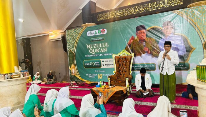 Ribuan Jamaah Tumplek Blek Hadiri Nuzulul Qur’an di Masjid Cenghoo Pandaan