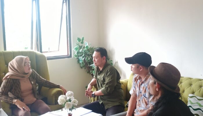 Bahas Permasalahan Tanah Kavling, Bravo Komando Bogor Raya Sambangi Kantor Desa Cimayang Pamijahan Bogor