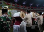 Rudy Susmanto Bersama Masyarakat Rayakan Malam Takbiran Dengan Pawai Obor