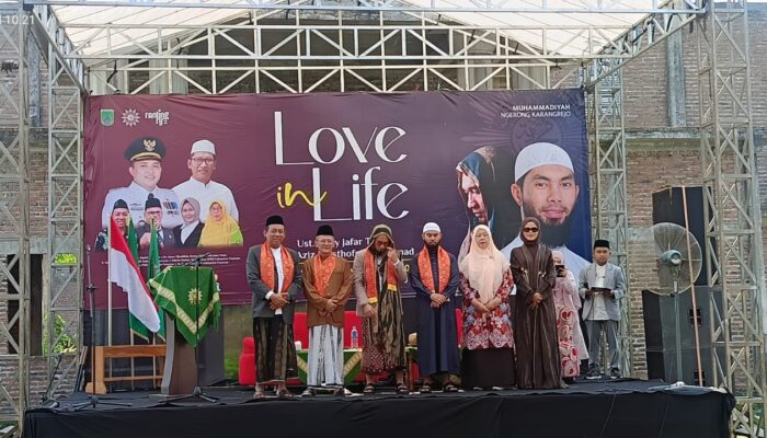 Wabup Sobih Asrori Ajak Ormas MU dan NU Terus Bersinergi Bangun Pasuruan,Ini Pesanya di Acara Tabliq Akbar Lapangan Desa Ngerong -Gempol.