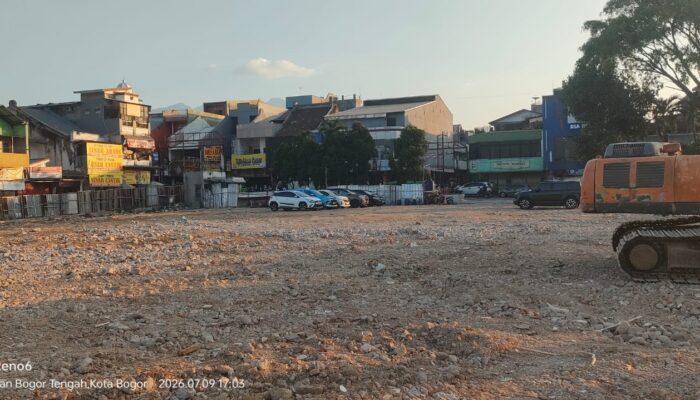 Perumda Pasar Pakuan Jaya Fungsikan Sementara Lahan Eks Pasar dan Plaza Bogor sebagai Area Parkir