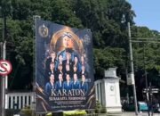 Heboh !!! Gegara Baliho Bertebaran di kawasan Gapura Masuk Keraton Solo Bikin Warga Mengeluh