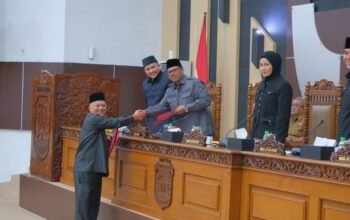 4 Raperda Non APBD Paripurnakan Di DPRD, Ini Datanya.