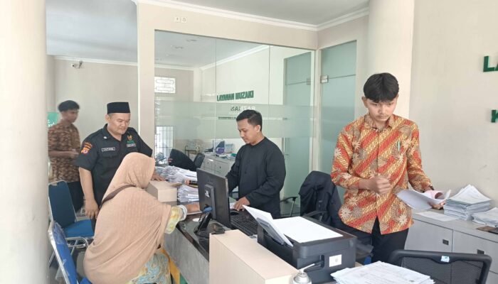 BAZNAS kabupaten Bogor Salurkan Bantuan Paket Logistik dan Modal Usaha untuk Puluhan Mustahik
