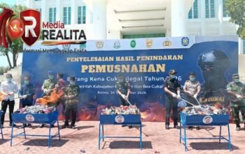 Bea Cukai dan Pemkab Pasuruan Musnahkan 11,7 Ton Rokok dan Miras Ilegal Senilai Rp9,3 Miliar ​