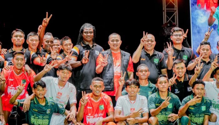 Selain Kenalkan Jajaran Pemain Dan Official, Manajemer Persekabpas Juga Terapkan Disiplin Ketat Jelang Liga 3 Nusantara
